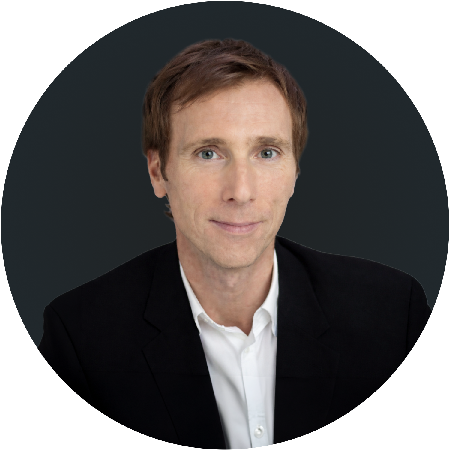 Headshot of Gary Yentin, COO of Vuer